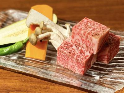 仙台牛の陶板焼き