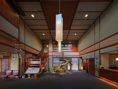 ロビー・フロント