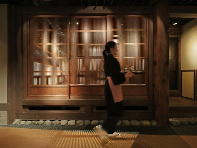 完全個室なプライベート空間「お食事処 かまど」