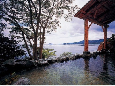 男性用露天風呂