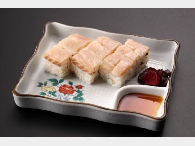 イワナの押し寿司