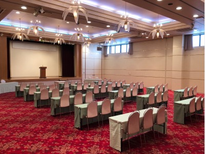 多目的ホール一例