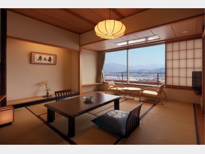 客室一例　月の館