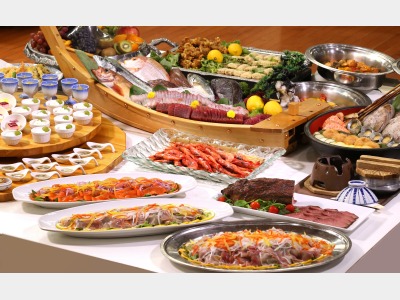 夕食バイキング（一例）