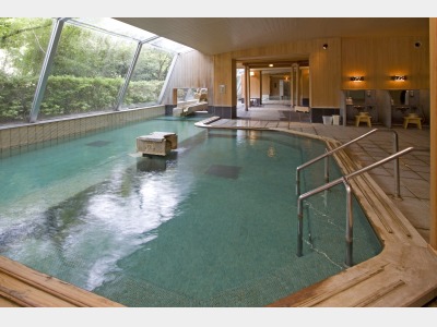 １階　大浴場「桃源山水」