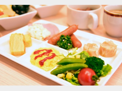 朝食バイキング盛り付けイメージ