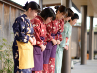 �F�l�̂��z����S��肨�҂����Ă���܂�