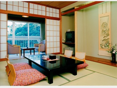 層雲閣　和室の一例