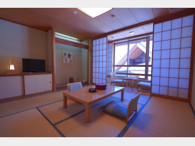 和室8畳　広縁付き