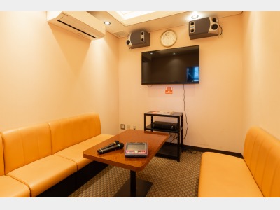 カラオケルーム