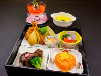 子供食事イメージ