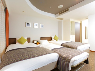 スーペリアトリプルルーム