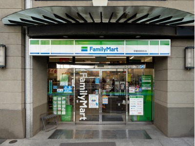 ホテル1Fにあるコンビニ