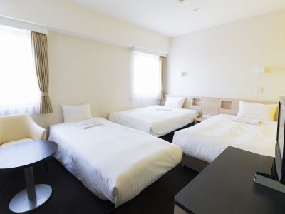 トリプルルーム