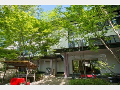 エントランス　春夏