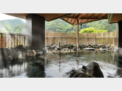 露天風呂（鬼白美湯）