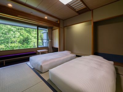 和室8畳（禁煙）マットレスベッド2台
