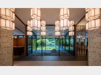 �G���g�����X