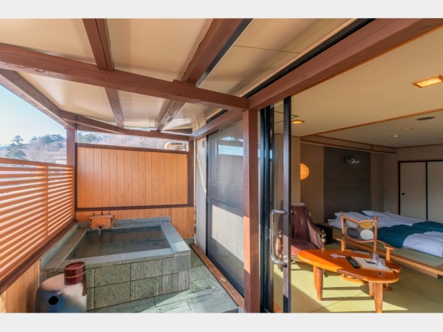 ����I�V���C�t�a���_��