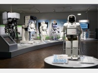 HONDA���ASIMO�]�[��