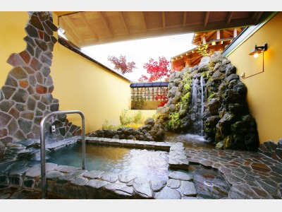 5.月雫の湯 別棟「温泉道楽」個室貸切露天風呂