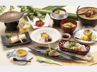 夕食一例（たちばな膳）