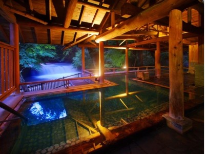 露天風呂　森のこだま