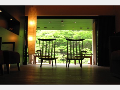 月見台ラウンジ