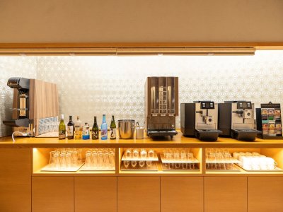 ロビーラウンジ（ワンドリンクサービス）