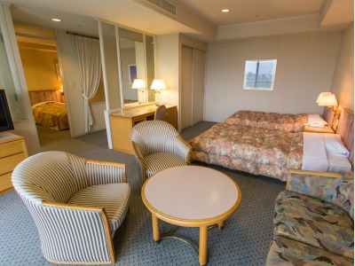 和洋室または洋室　シャトー館客室（一例）