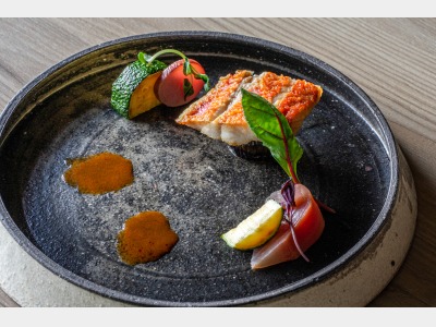 夕食コース料理一例