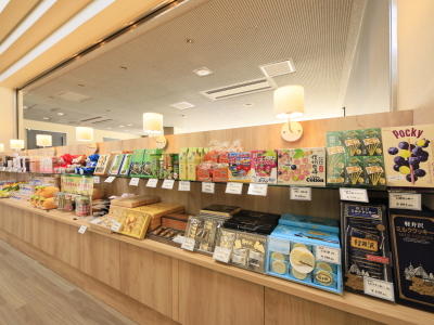 【ロビー】お土産コーナー