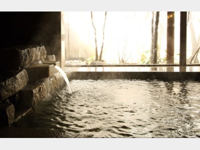 大浴場「透滋の湯」
