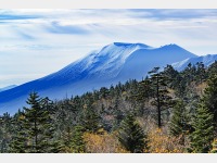 �S���h�����猩���ԎR 