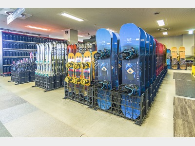 レンタルコーナー