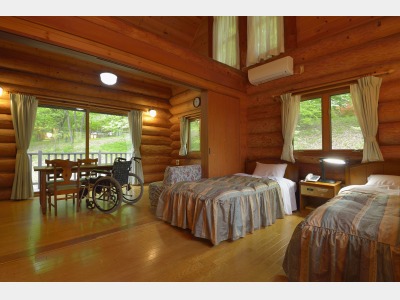 ログハウス（バリアフリー対応）