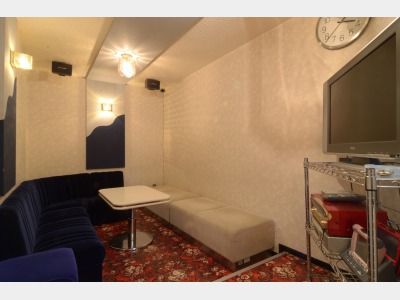 カラオケルーム