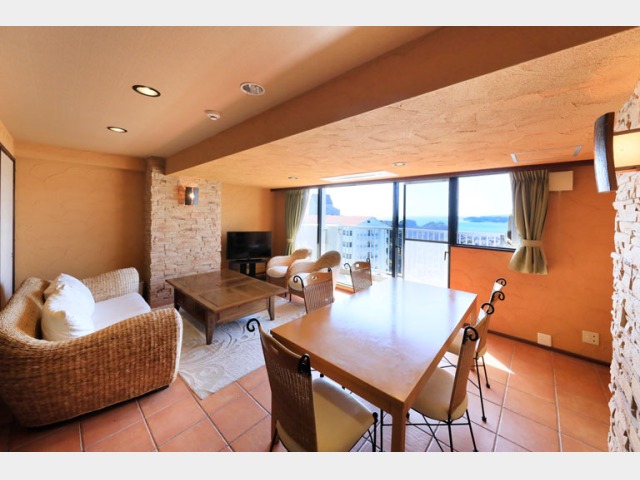 �X�[�y���A���[��