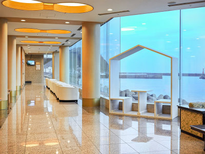 ロビーラウンジ