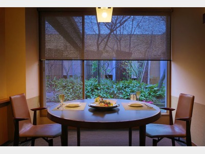 個室料亭「よしだや」