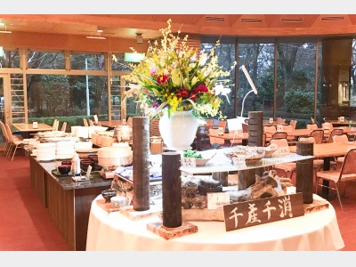 朝食会場レストラン「ブローニュ」