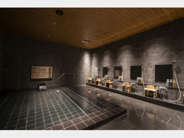 �嗁��@�_�h��΂ƌ�����u�����]�΁v�Őg�𐴂ߎQ�q��