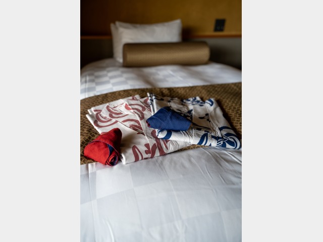 �q���@�A���j�e�B