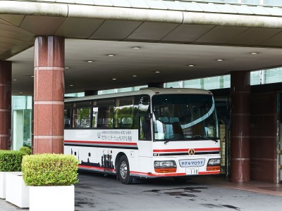 無料シャトルバス