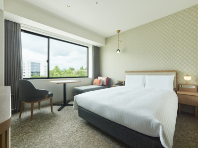 モデレートダブル