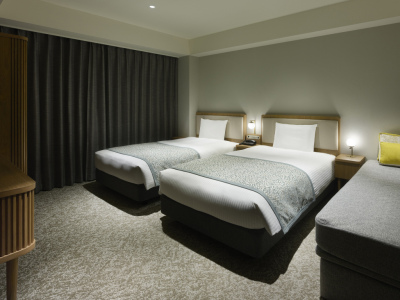 スイート（キッチン・洗濯機付）