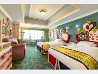 �f�B�Y�j�[�ӂ����̍��̃A���X���[���i���j