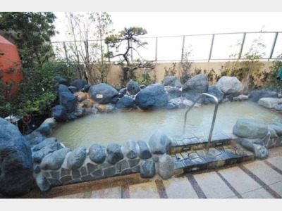 源泉かけ流しの湯（女性用）