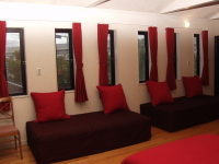 �Q������