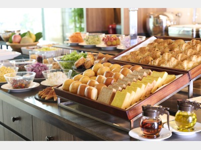 ポム・ダダン　朝食（イメージ）